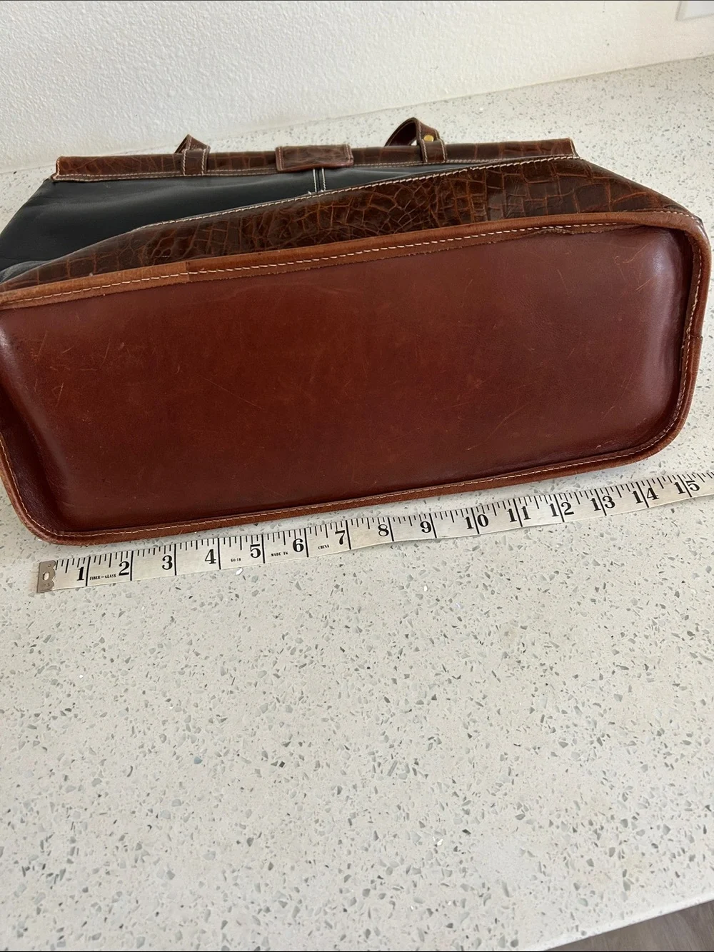 Brahmin vintage magnetic